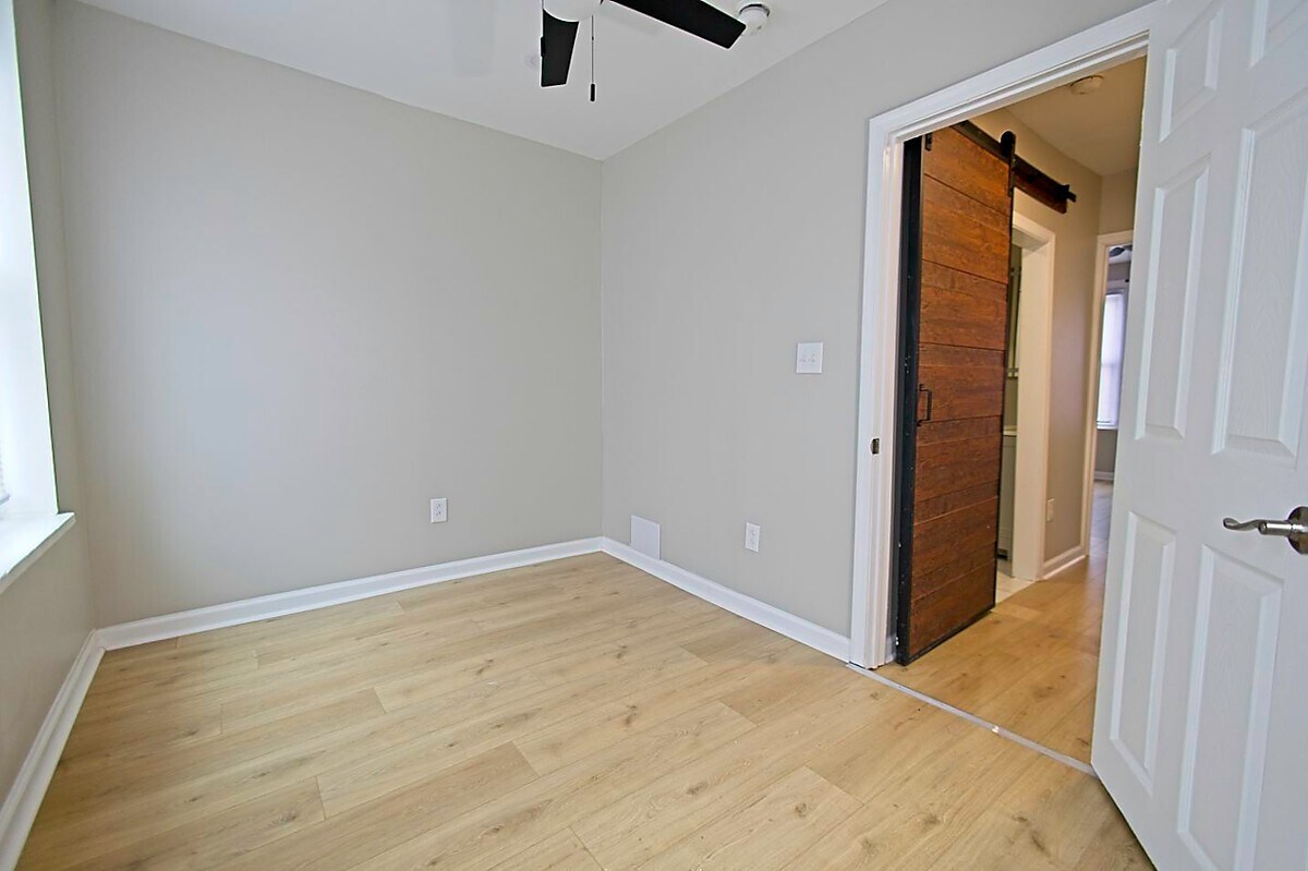 Building Photo - 1961 N Croskey St