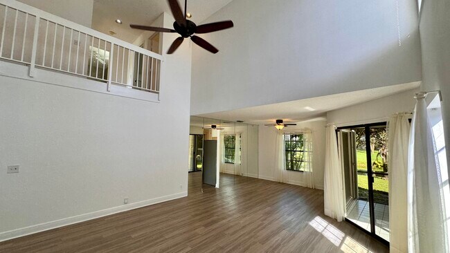 Building Photo - 1746 Harborside Cir