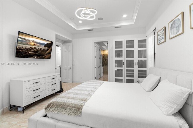 Building Photo - 10185 Cameilla St