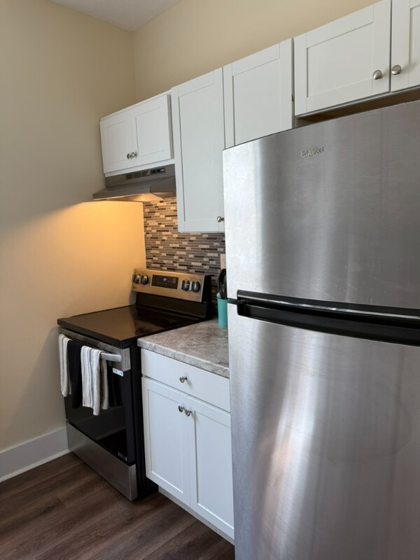 Building Photo - 2241 St Charles Ave