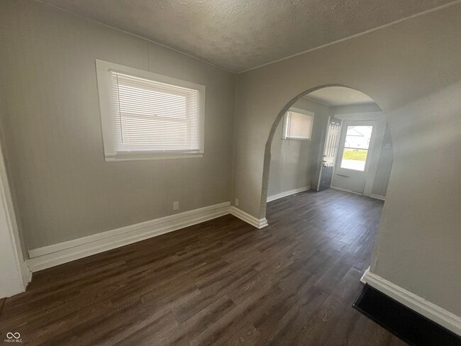 Building Photo - 4919 Orion Ave