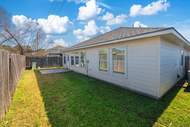 Building Photo - 3619 Fiorella Way