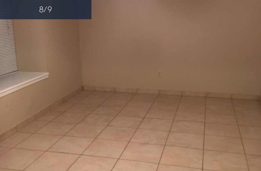 Building Photo - 312 Gastel Cir