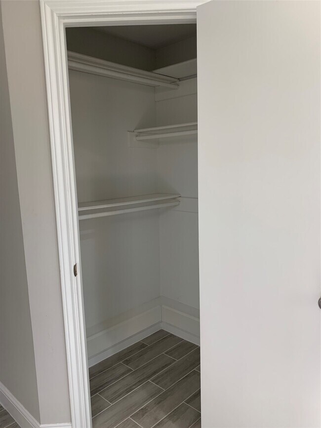 Building Photo - 15303 Paseo Del Rey Dr