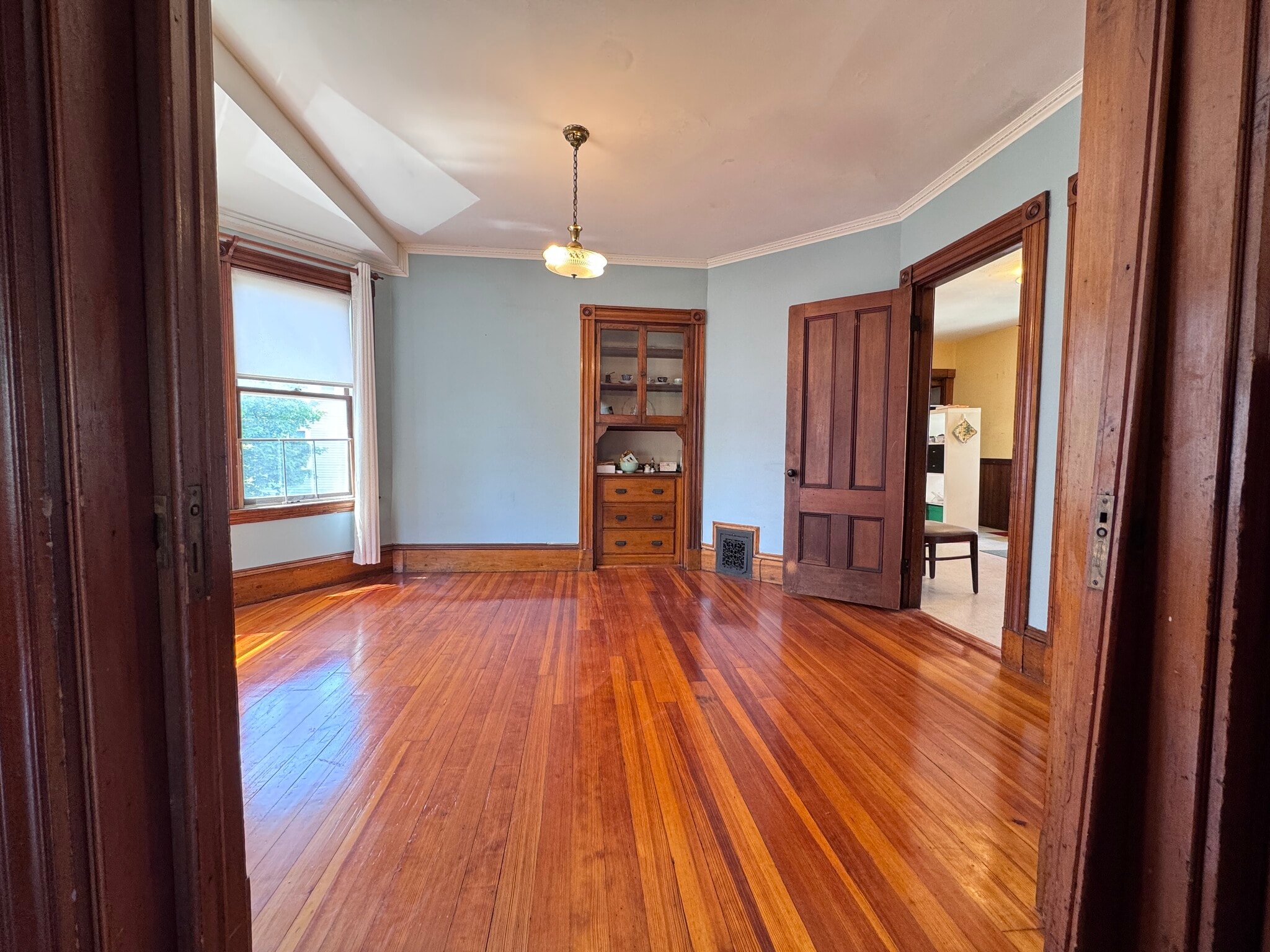 Dining room with door to kitchen - 104 Hancock St