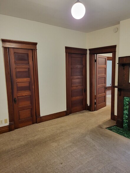 Building Photo - 2116 Patterson Ave
