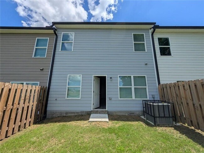 Building Photo - 108 Brexley Dr