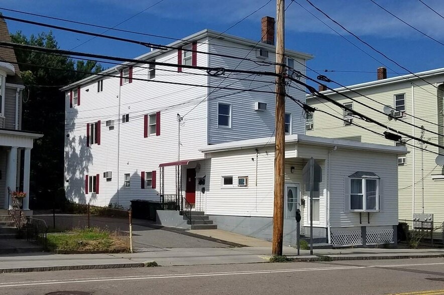 building exterior, studio in front - 11 Nichols Ave