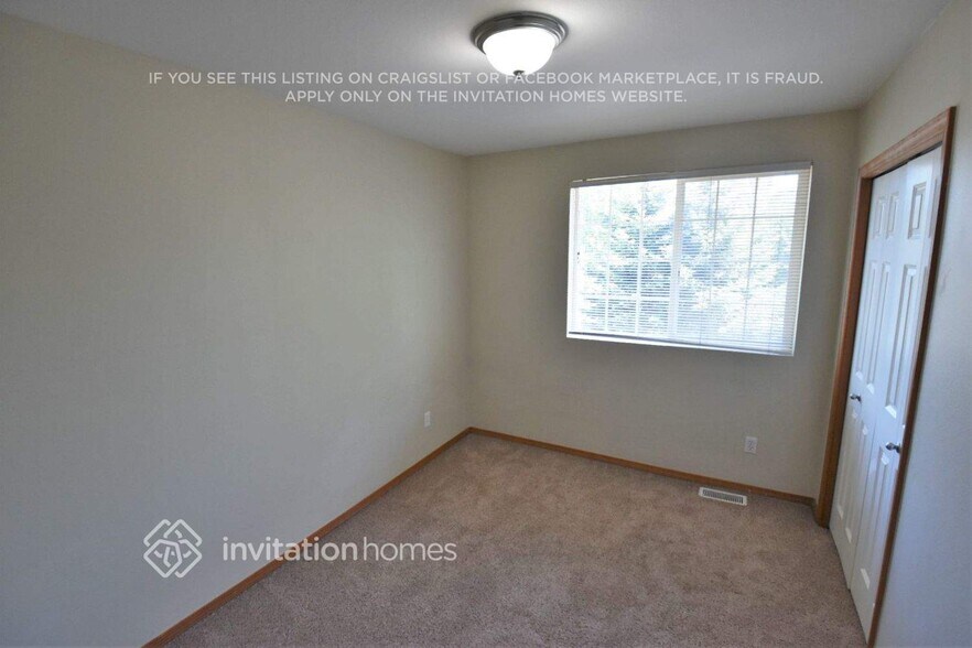 Building Photo - 12416 SE 259th St