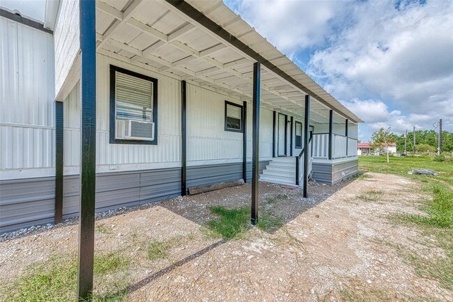 Building Photo - 8240 Bullard Rd