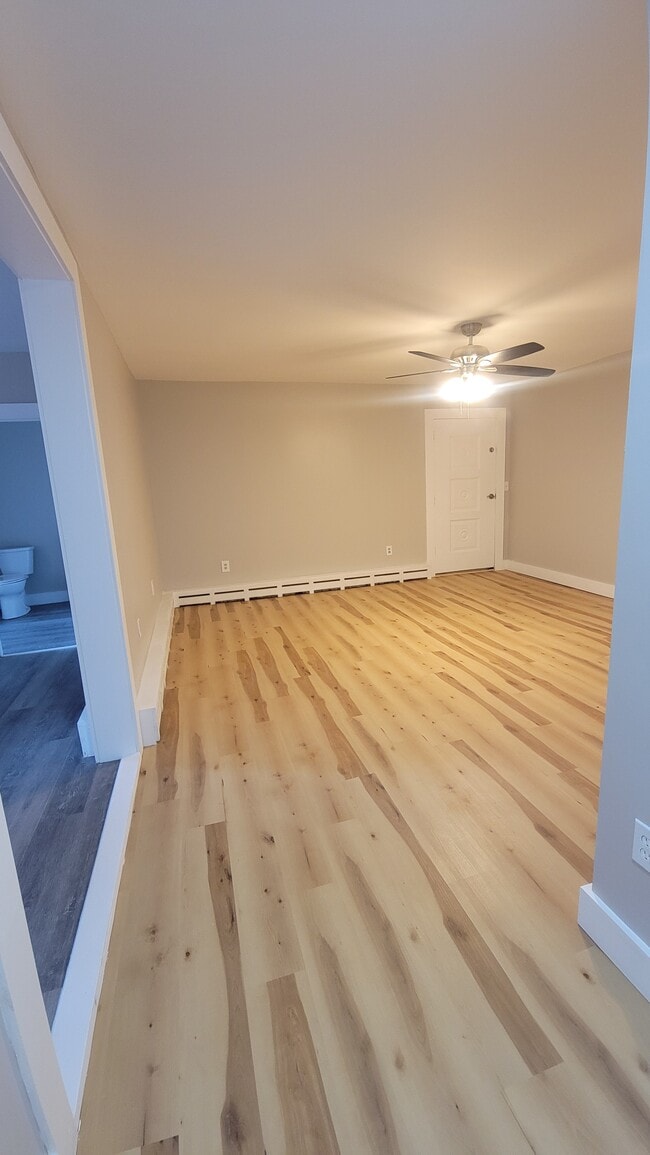 Building Photo - 1130 US-4