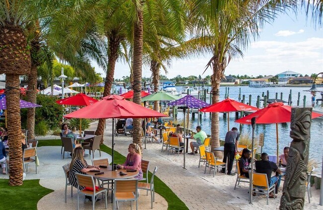 Building Photo - 1209 Apollo Beach Blvd