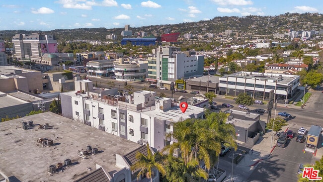 Building Photo - 131 Croft Ave