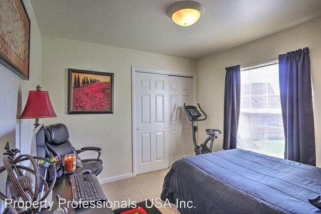 Building Photo - 2 br, 2 bath House - 621 Lariat Loop