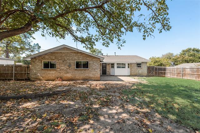Building Photo - 306 Asbury Cir