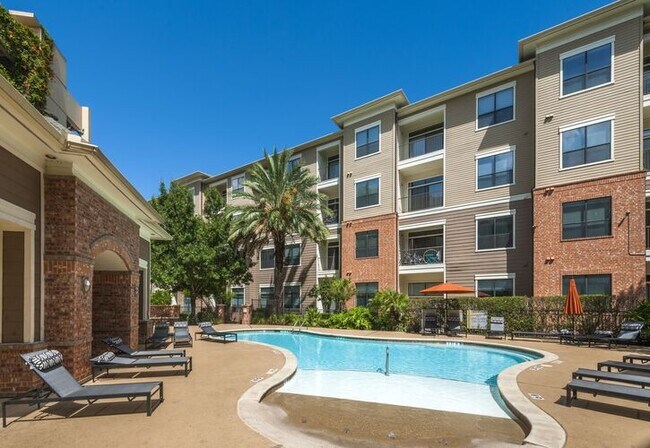 The Triangle|Ask About 6 WEEKS FREE!| Post... - 4640 W Guadalupe St ...