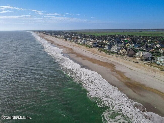 Building Photo - 692 Sand Isles Cir