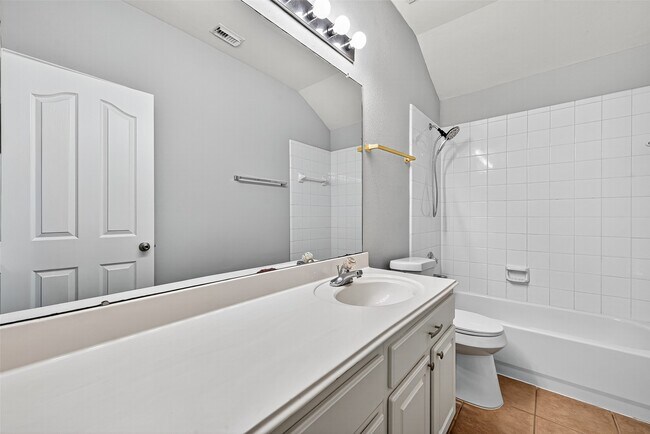 Building Photo - 4815 Claymill Ct