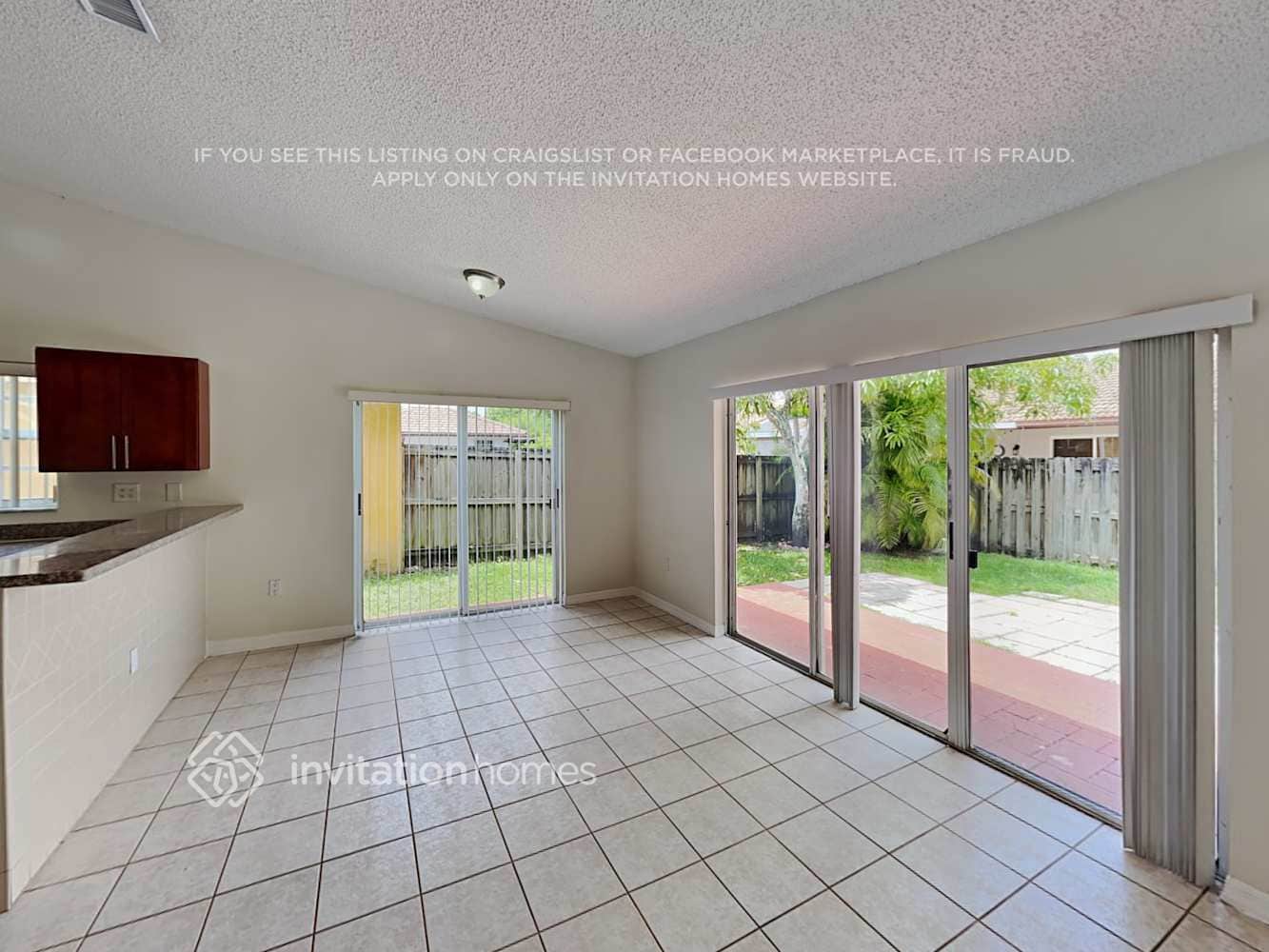 Building Photo - 957 NW 128th Pl