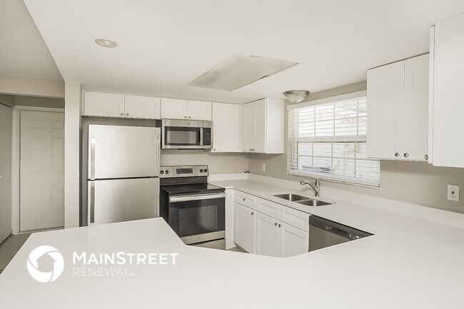 Building Photo - 10234 Old Orchard Lane