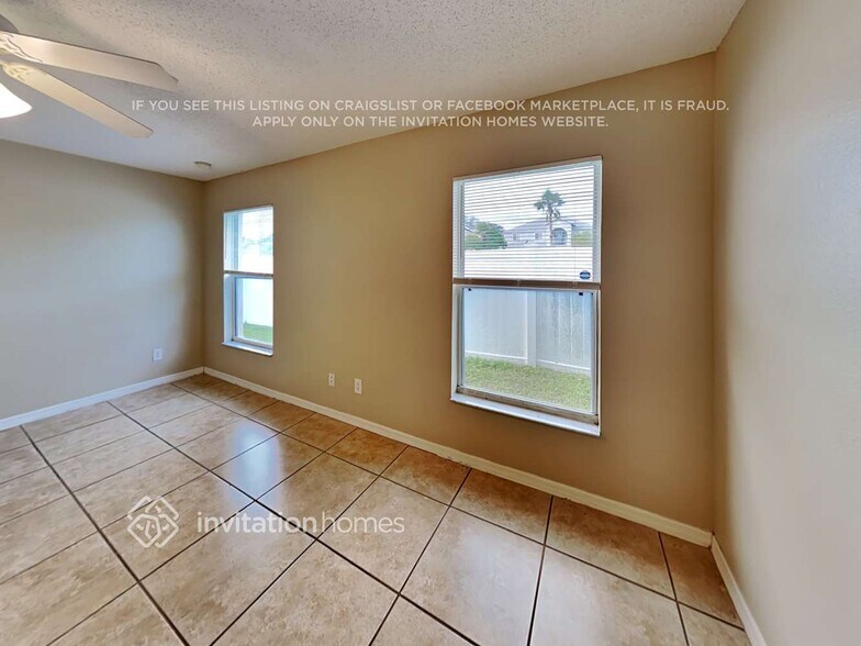 Building Photo - 453 Peace Ct