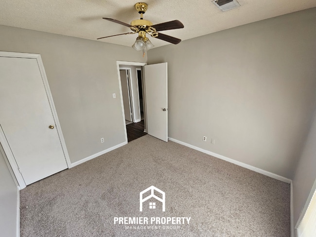 Building Photo - Modern 3BR/2BA Memphis Home | Vaulted Ceilings, Hardwood Floors & Dual Dining