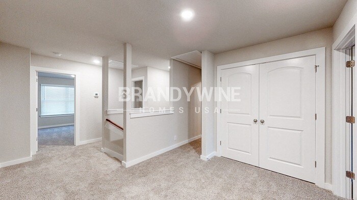 Building Photo - 10314 Ida Gdn Wy