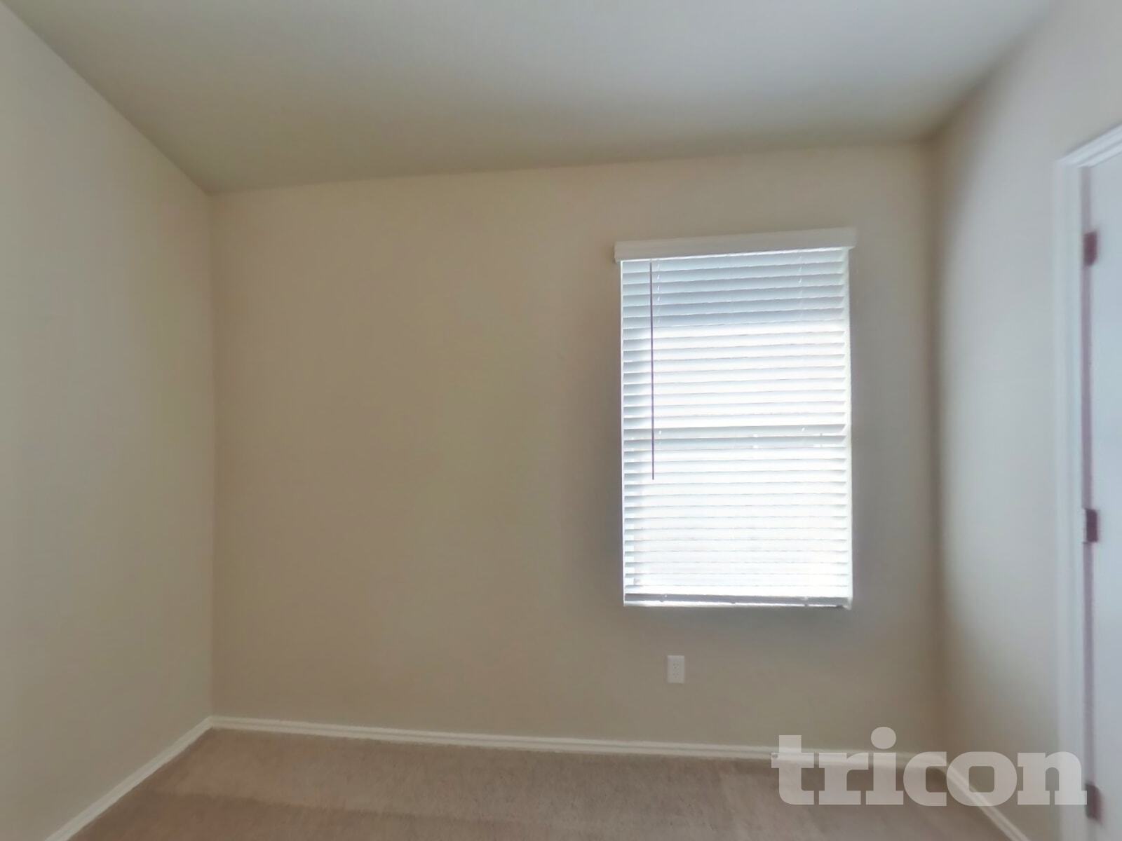 Building Photo - 5104 Saddle Clb Dr