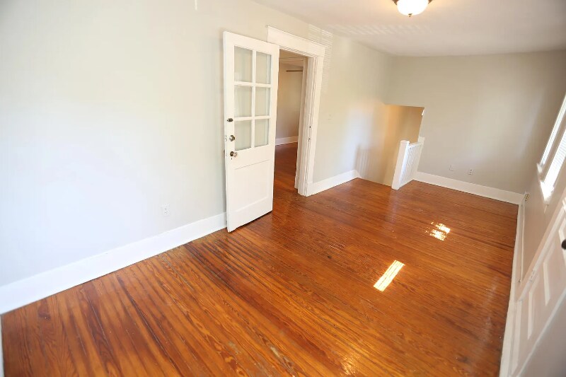 Building Photo - 820 N Spruce St