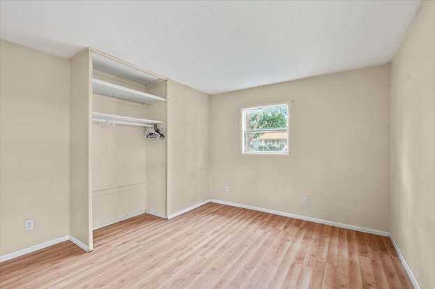 Building Photo - 2425 E Elm St