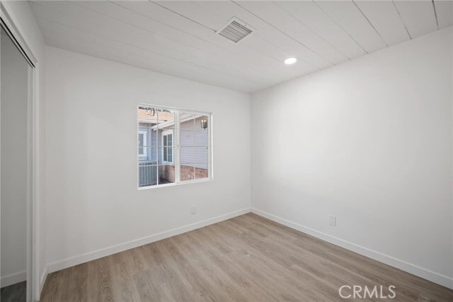 Building Photo - 7445 Balcom Ave