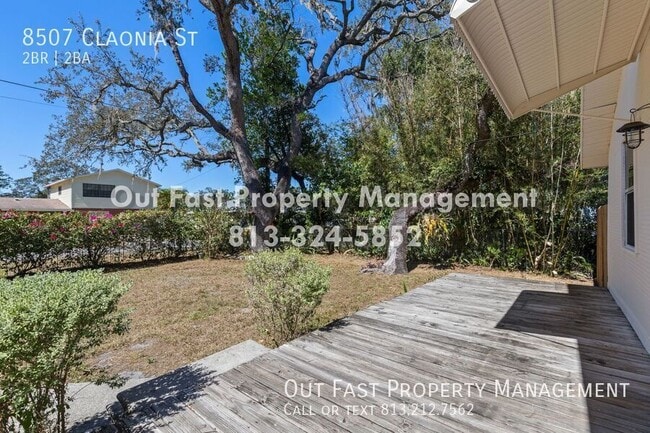 Building Photo - 8507 Claonia St