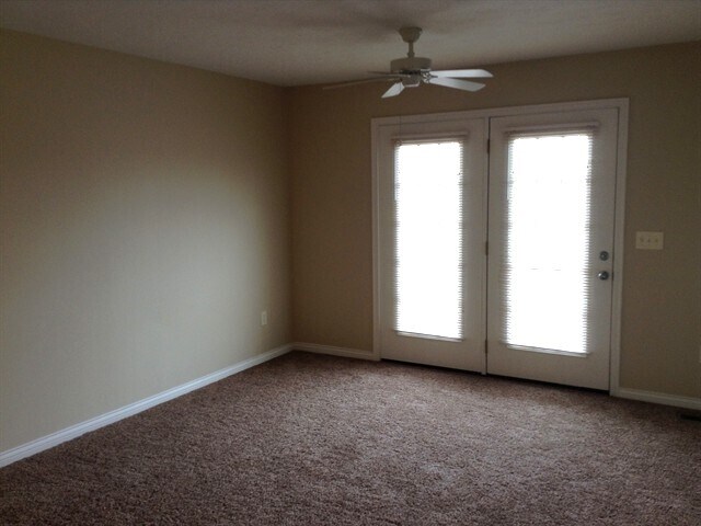 Building Photo - 3844 Deertrail Dr