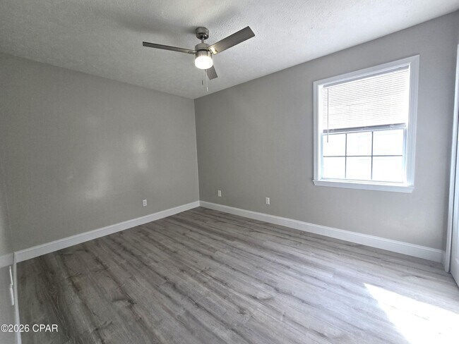 Building Photo - 9022 Houston St