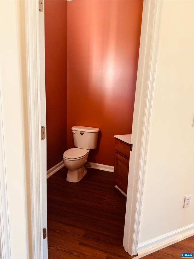 Building Photo - 1012 Somer Chase Ct