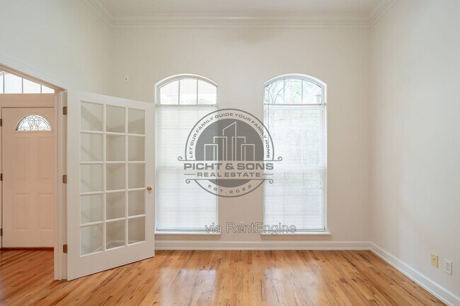 Building Photo - 9540 Starhawk Dr