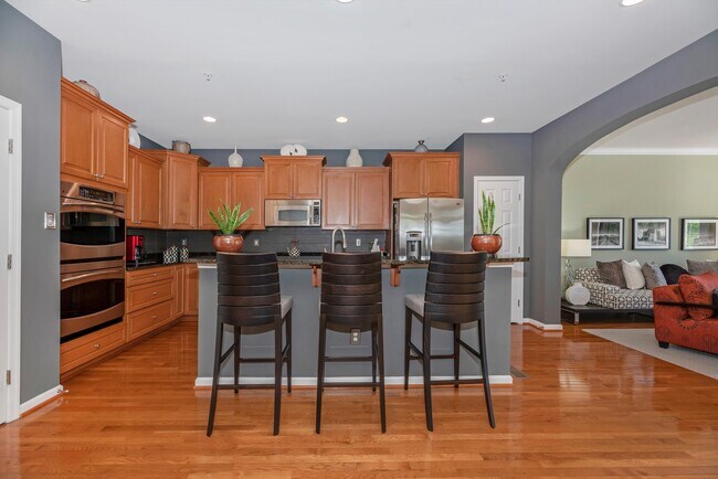 Kitchen with double ovens - 2507 Mill Race Rd