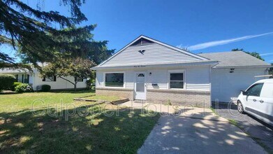 Building Photo - 3414 Forest Grove Dr