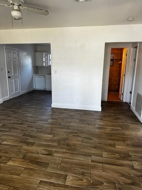 Building Photo - 221 SW 68th Ave