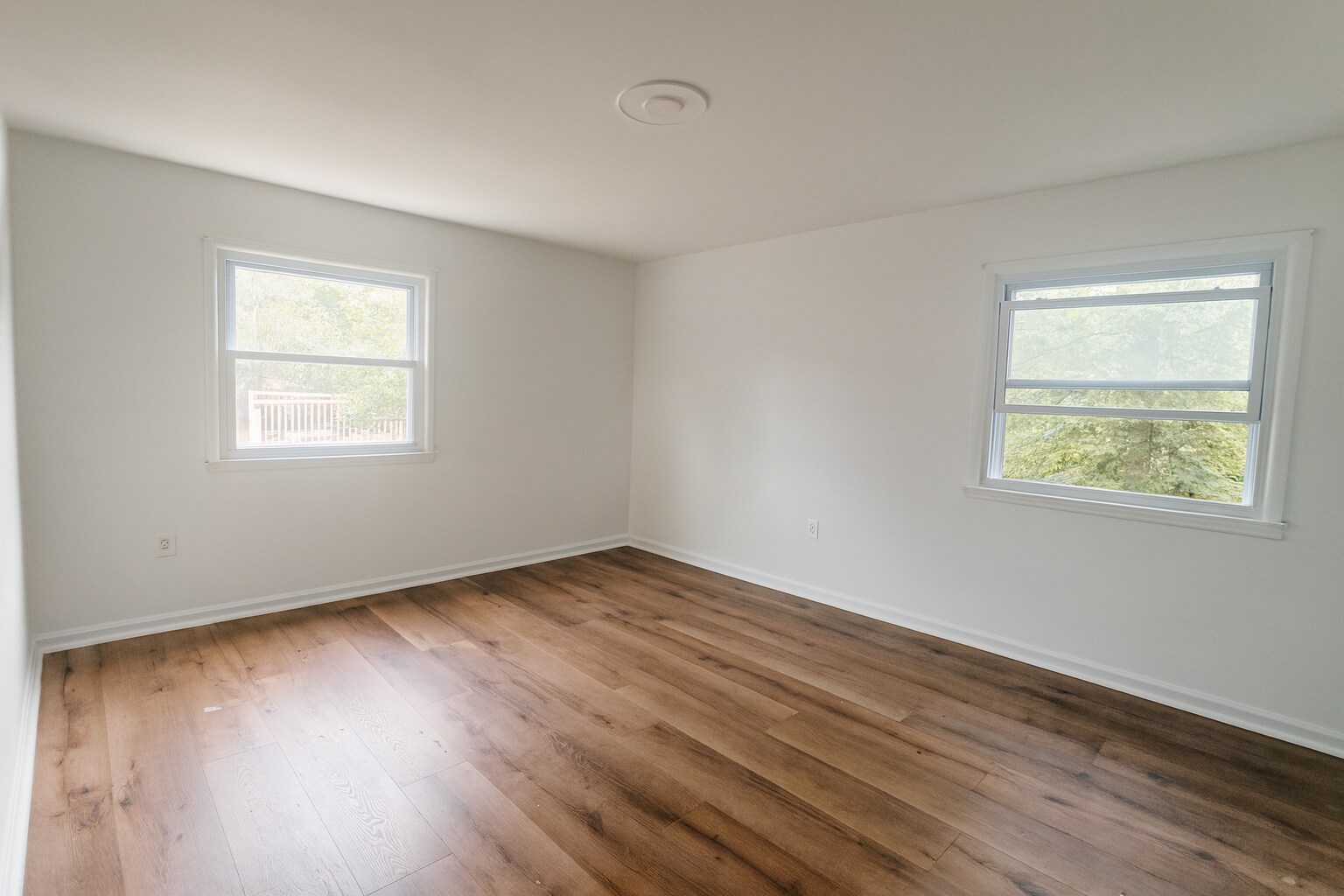 Building Photo - 13844 Delaney Rd