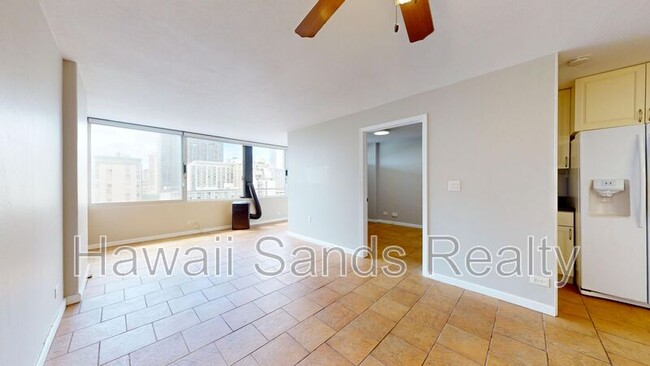 Building Photo - 435 Seaside Ave