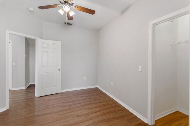 Building Photo - 29704 Eagle Station Dr