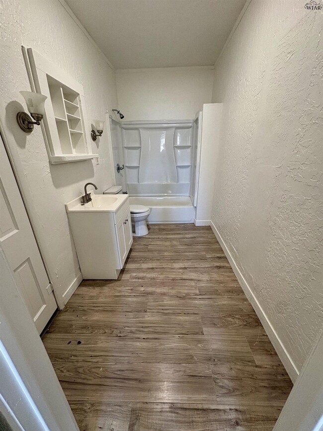 Building Photo - 2168 Ave H