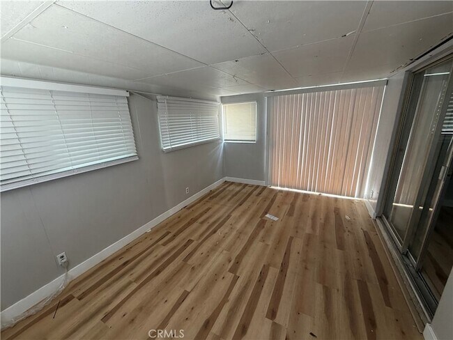 Building Photo - 1459 S Euclid Ave