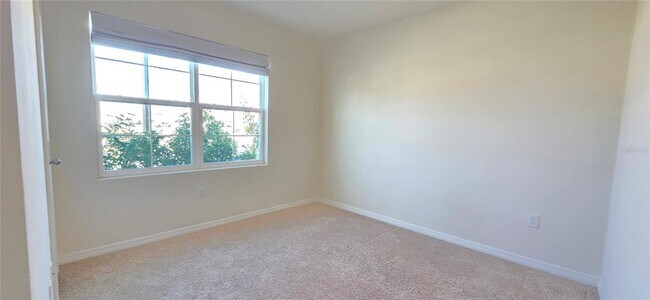 Building Photo - 3383 Hammond Pt