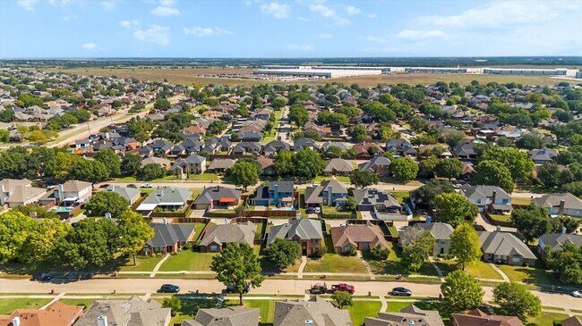 Building Photo - 2028 Austin Dr