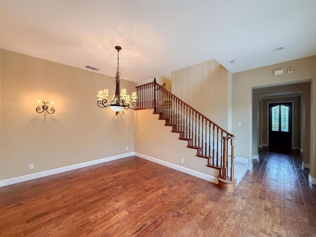 Building Photo - 342 Stanforth Ct