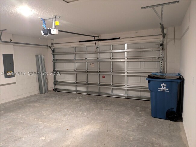 Building Photo - 1329 Biarritz St NW