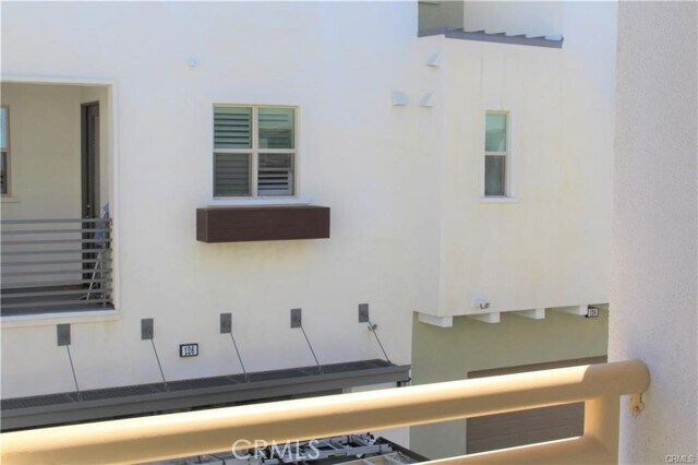 Building Photo - 140 Paramount