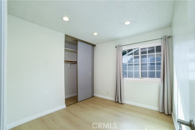 Building Photo - 1728 W Phillips Dr